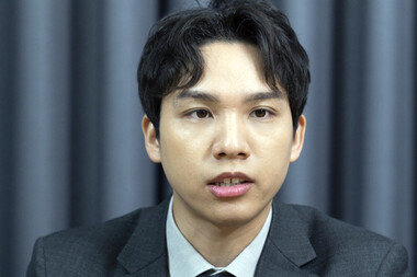 [영상] “지난 100년간 금리 오를 때 <br>금 가격도 올라… 지금은 저가 매수 기회”