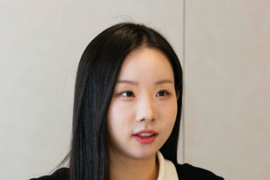 “중동전쟁, 삼성전자·SK하이닉스 단기 실적에 큰 타격 없을 듯… 헬륨 등 반도체 핵심 소재 재고 충분”