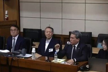 ‘체포 방해’ 尹 항소심 징역 7년 선고… “물리력 동원, 법치주의 원칙 비춰 허용 안 돼”