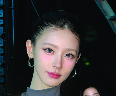 얼굴 빛나 보이는 가을 블러셔 트렌드 