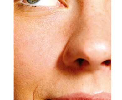 ‘노안의 척도’ 팔자주름 개선하는 필살기 