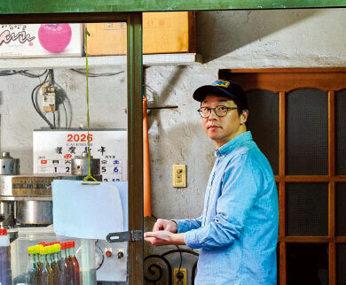 “팔 아프게 저어야 하는 깨두부, 게을러지지 말자는 다짐이죠”