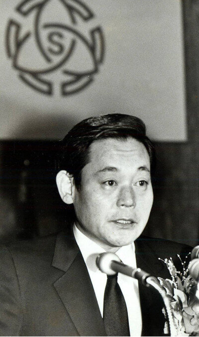 1987년 12월 1일 서울 중구 호암아트홀에서 열린 
취임식에서 발언하는 고(故) 이건희 삼성그룹 회장. [동아DB]