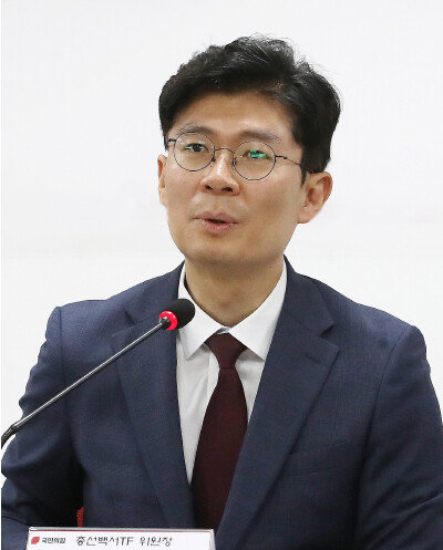 5월 7일 서울 여의도 국민의힘 중앙당사에서 열린 ‘제22대 총선 백서 TF 전체회의’에서 조정훈 국민의힘 총선 백서 TF 위원장이 발언하고 있다. [뉴스1]