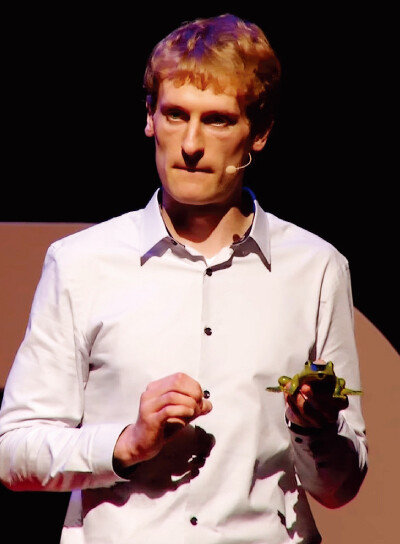 퍼거스 매콜리프 교수. [TEDx Talks 유튜브]