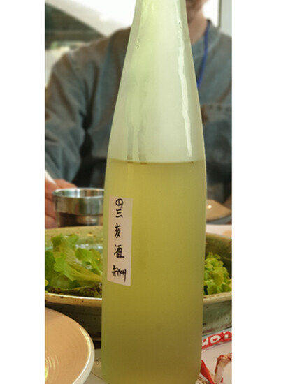 삼해주는 음력 1월 첫 돼지날 밑술을 빚고, 다음 돼지날 중밑술, 그 다음 돼지날 덧술을 빚은 다음 합쳐서 숙성한다. 