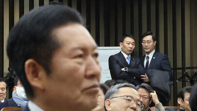 [사설]檢개혁안 마구 흔드는 與 강경파… 누굴 믿고 이리 무도한가
