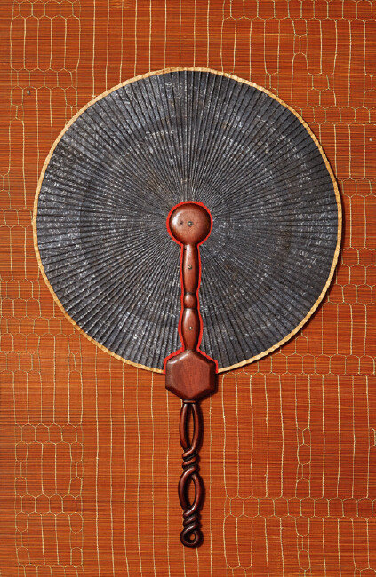 흑륜선(黑輪扇).