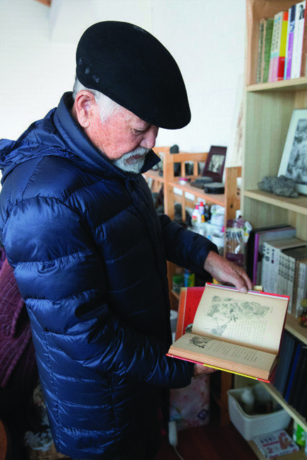 김종신 전 청와대 비서관은 가까이에서 지켜본 박정희 전 대통령의 모습을 기록한 책을 다수 펴냈다.[지호영 기자]