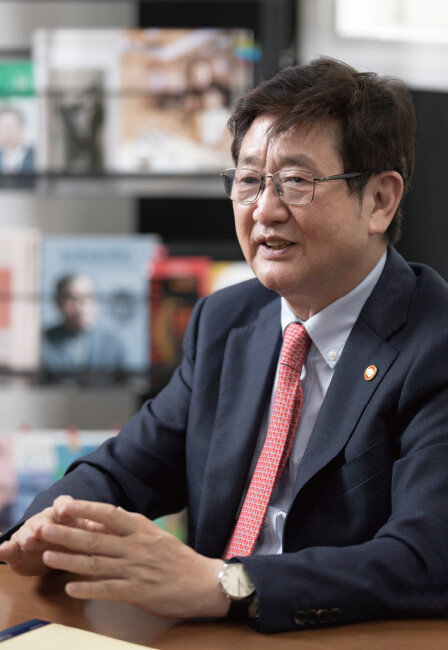 박보균 문화체육관광부 장관은 “기자 시절부터 문화를 꽃피워야 일류 국가가 될 수 있다는 확신을 갖고 있었다”고 말했다. [박해윤 기자]