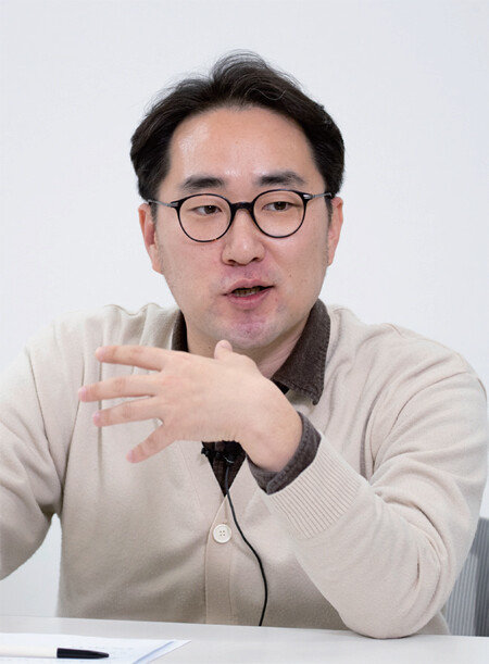 나연준 제3의길 편집위원은 “민주화운동 세력은 민주주의를 몸에 각인할 기회가 많지 않았다”고 했다. [박해윤 기자]