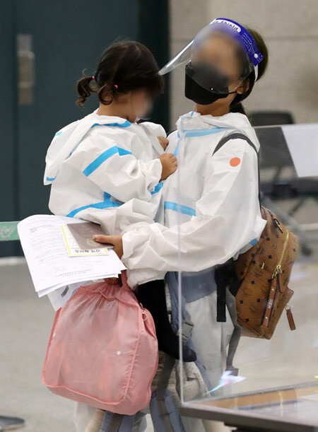 코로나19 사태로 닫혔던 인천~중국 우한 직항 하늘길이 8개월 만인 9월 다시 열렸다. [뉴시스]