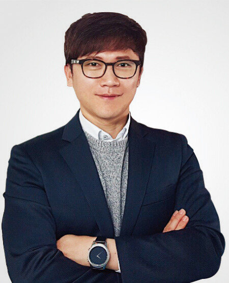 고객만족을 최우선으로 여기는 박중권 보험닷컴 대표. 