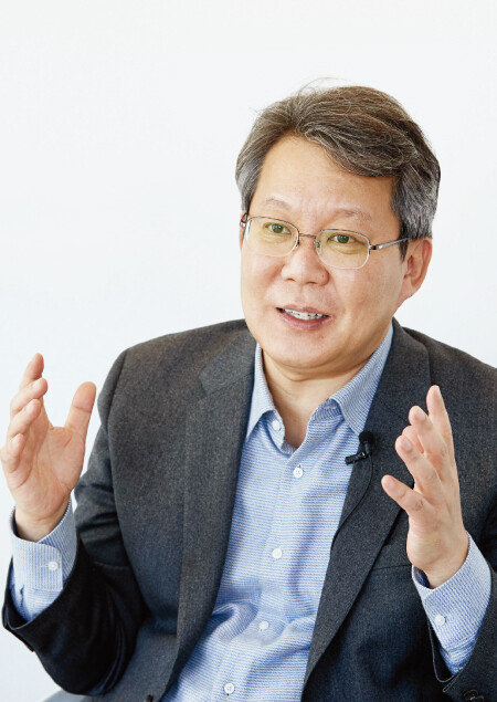변성완 더불어민주당 부산시장 예비후보. [홍중식 기자]