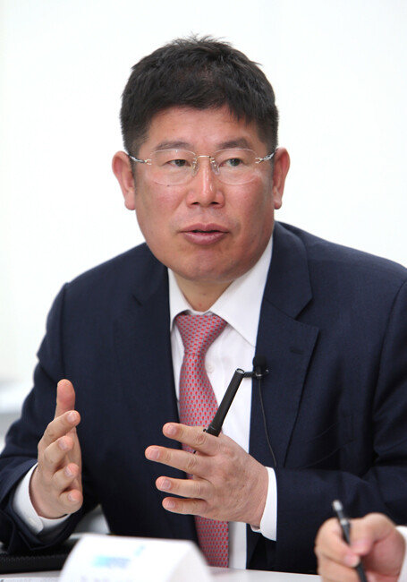 2017년 1월 25일 ‘주간동아’가 개최한 2017 대선 좌담회에 참석해 발언하는 김경진 당시 국민의당 의원. [동아DB]