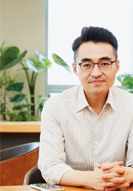 8월 18일 서울 여의도에서 만난 염승환 이베스트투자증권 이사는 “9월 중순부터 다시 상승장이 펼쳐질 것”이라고 말했다. [홍중식 기자]