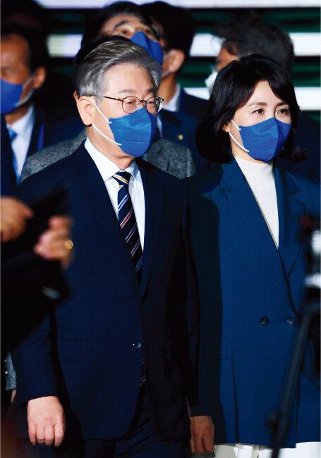 더불어민주당 이재명 대선후보(왼쪽)와 배우자 김혜경 씨. [뉴스1]