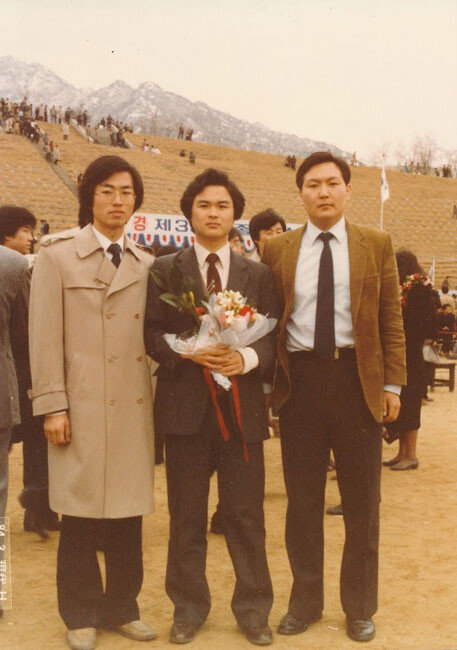 서울 충암고 3학년 3반 삼총사였던 신용락 변호사, 윤기원 변호사, 국민의힘 윤석열 대선 후보(왼쪽부터). [사진 제공‧신용락]