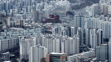 ‘줍줍’ 열기 지속…강동 힐스테이트 무순위 청약에 1만6000명 몰렸다