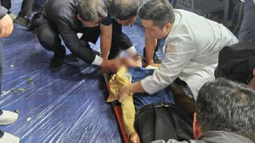 의사 출신 김해시장, 행사장서 쓰러진 60대 시민 응급처치