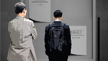 늙어가는 한국 ‘슬픈 고용’…취업도 실업도, 60세 이상이 가장 많이 늘어