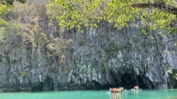 에메랄드빛 물결과 장엄한 석회동굴…필리핀 최후의 비경 ‘팔라완’