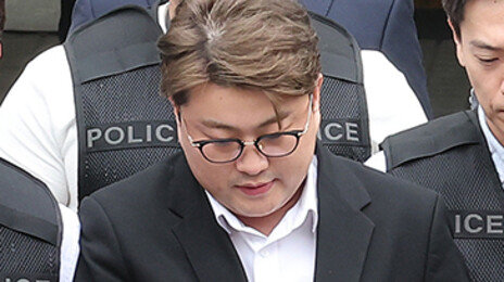 “대신 자수해줘” 경찰, 김호중 통화 녹취 확보…형량 가중되나?