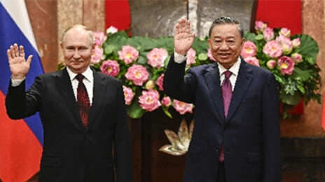 바이든-시진핑에 푸틴도 갔다… 베트남 ‘대나무 외교’ 실리 챙겨