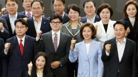 “국힘 지지층 55% 한동훈 선호… 韓 대 非韓 구도론 막상막하”