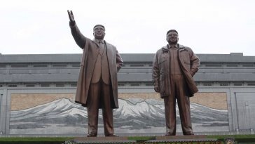 북한, 김일성 사망 애도 기간 ‘5일→1일’ 대폭 단축