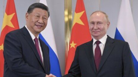 北러 밀착속 만난 시진핑-푸틴 “中러 관계 최고”