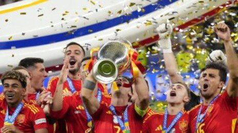 ‘무적함대’ 스페인, 잉글랜드 꺾고 유로 최초 4회 우승
