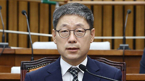 노경필 대법관 후보 “아내 위장전입 송구”