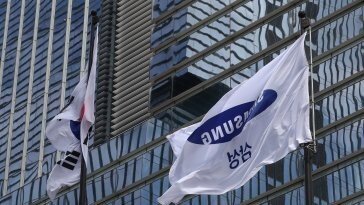 삼성전자 38일 만에 ‘8만전자’ 붕괴…美 기술주 급락에 털썩