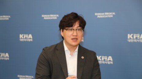 사직 전공의 출신 의협 이사 “의사 블랙리스트 내부 반성 필요…탕핑 대신 적극적으로 목소리 내야”