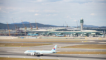 차량 점검 사각 지대 놓인 공항 내 특수차량들 