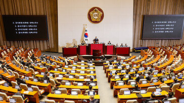 野, 감사원장-중앙지검장 등 탄핵안 의결… 與 “헌정사 유례없어, 막가파식 횡포” 반발