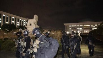 [사설]비상계엄이 짓밟은 제복의 명예… 장병들이 무슨 죄가 있나