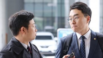 檢, 김남국에 징역 6개월 구형…100억대 코인 은닉 의혹