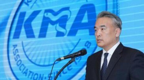 의협 ‘의대정원 원점’ 주장에 교육부 난색…대화 성과 미지수
