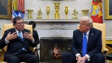 트럼프 ‘일본제철의 US스틸 인수 불허’ 재심사 명령