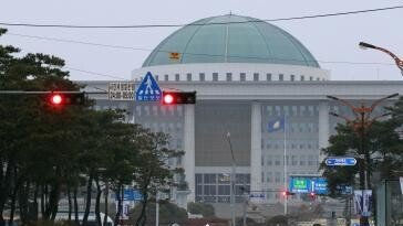 헌재 결정 무시하는 국회… 방치된 위헌·헌법불합치 법률 29건