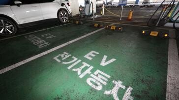 전기차 배터리 이상 감지되면 소방차 곧바로 출동한다