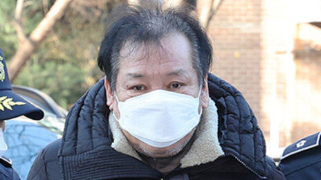 檢 “건진법사, 尹부부-통일교 前간부 만남 주선 포착”