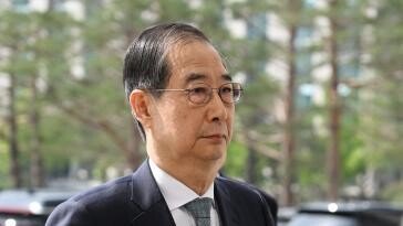 한덕수 출마설에…한동훈 “모든 사람과 함께” 안철수 “출마의 강 건너지 마시라”