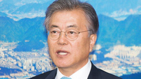 ‘뇌물혐의’ 기소 文 “터무니없고 황당…尹탄핵에 대한 보복”