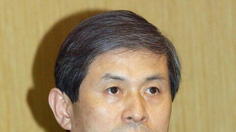 황우석 ‘최고과학기술인상’ 22년만에 박탈…규정 미비·소송으로 지연