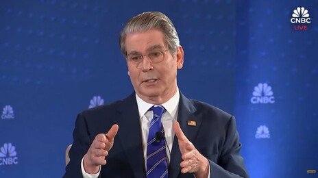 “유럽은 약하지만, 미국은 강하다”…美, 그린란드 병합 의지 노골화