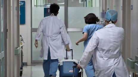 ‘연명의료 거부’ 320만명 서명…2년새 100만명 이상 늘었다