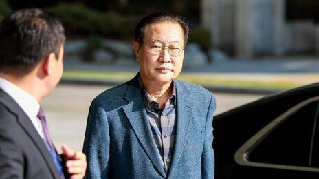 계엄날 박성재 양복서 꺼낸 A4 2장…특검, ‘계엄 포고령’ 판단
